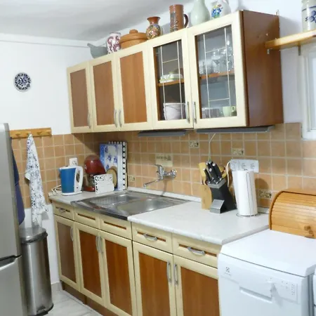 Nádor Lak